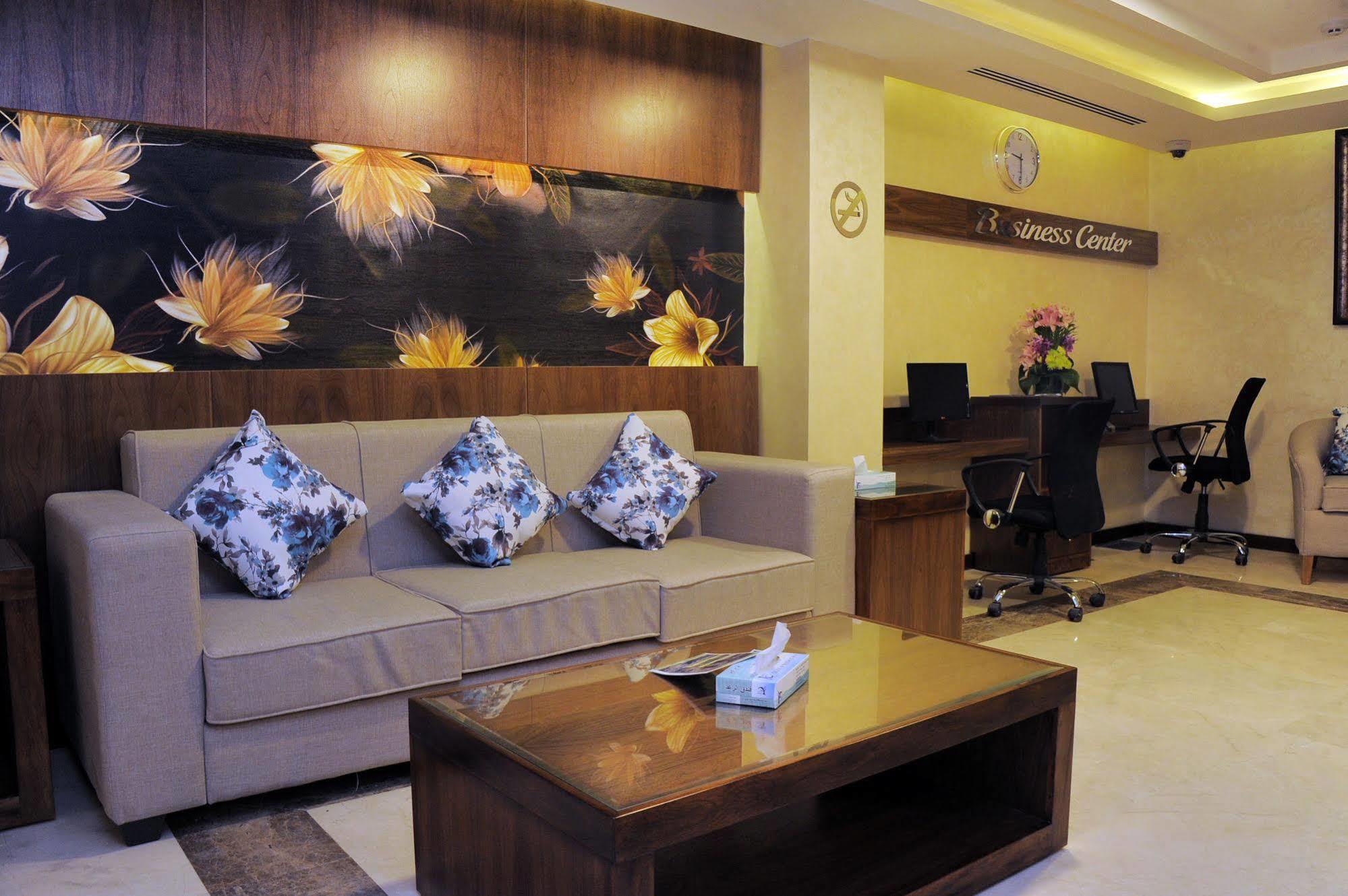 Al Raad Hotel Άκαμπα Εξωτερικό φωτογραφία