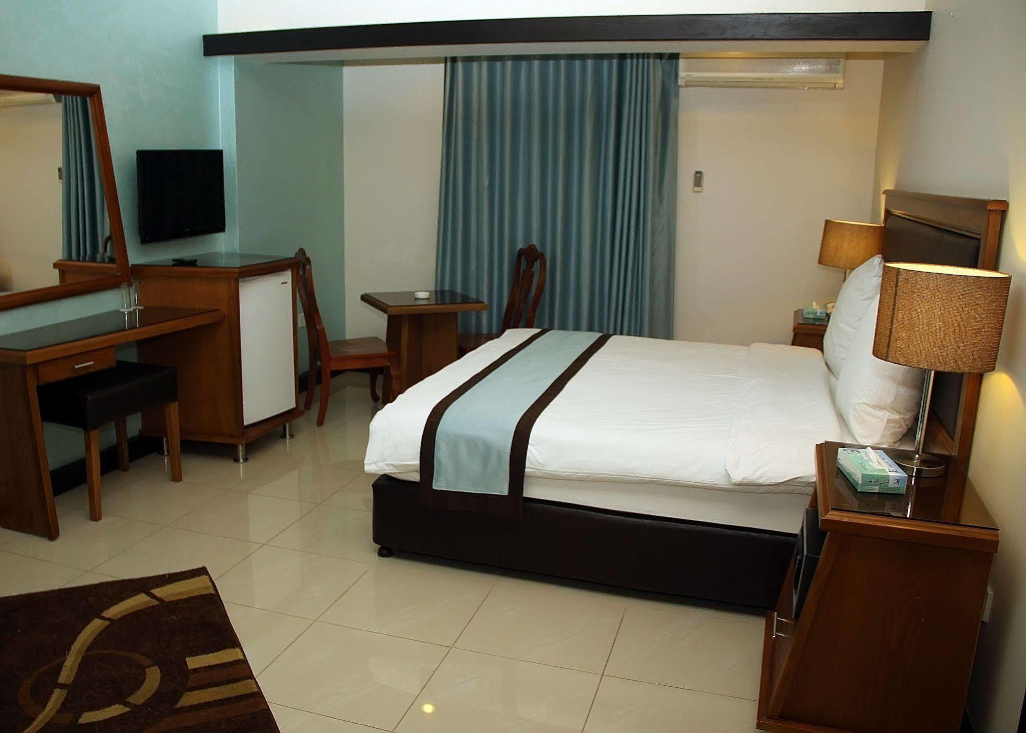 Al Raad Hotel Άκαμπα Εξωτερικό φωτογραφία